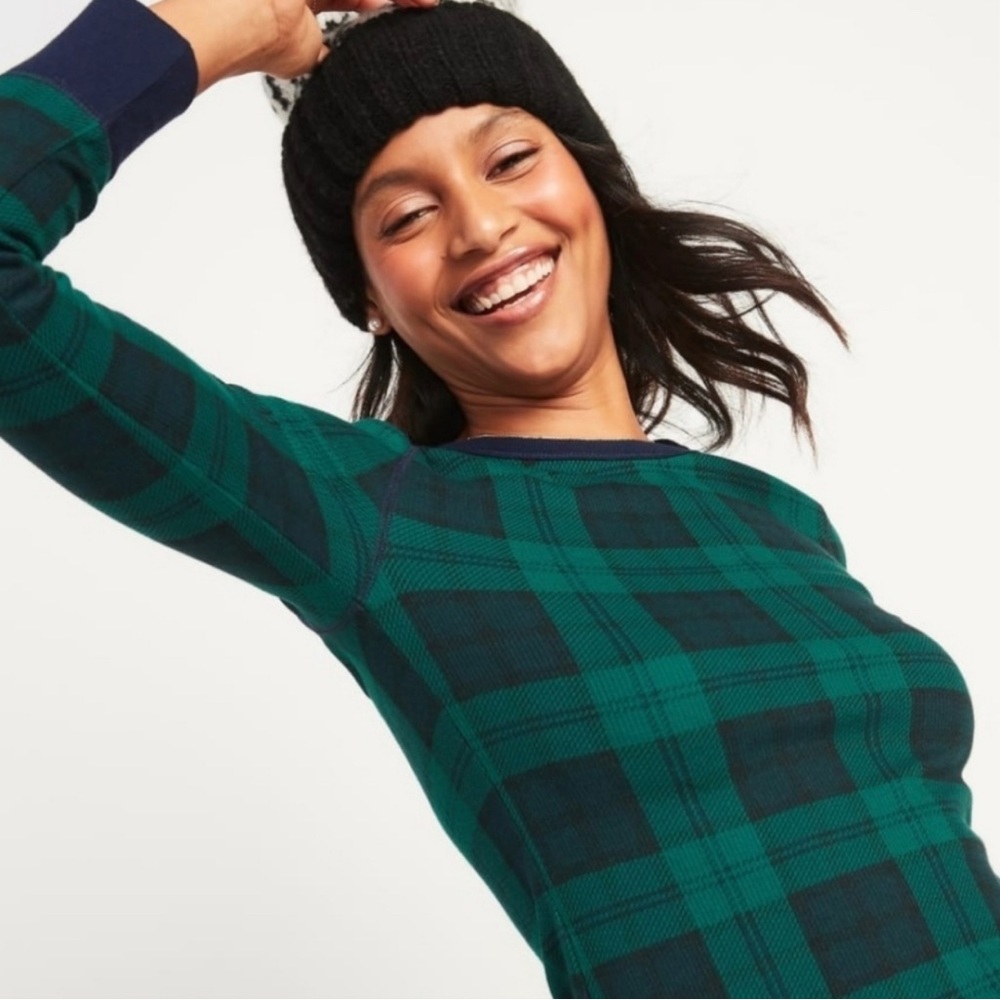 Old Navy Christmas Pajama Thermal Knit in Green Plaid
